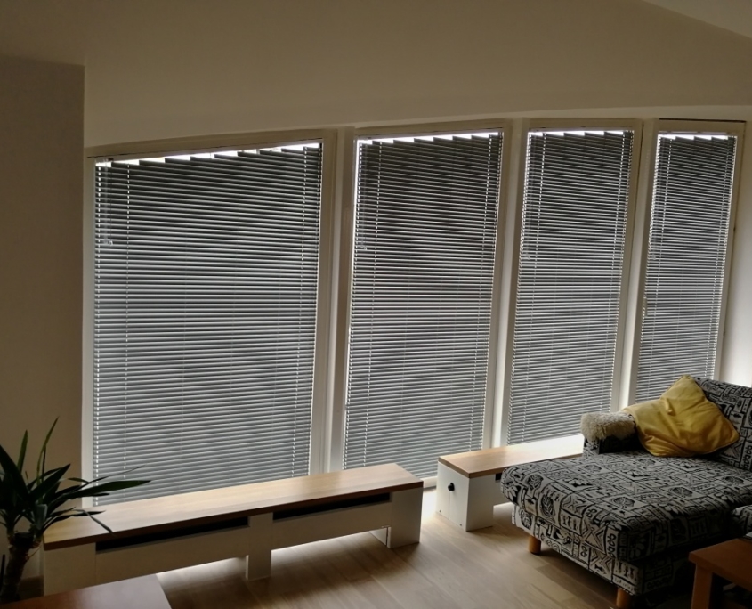 Slope venetian blinds SLOPELINE