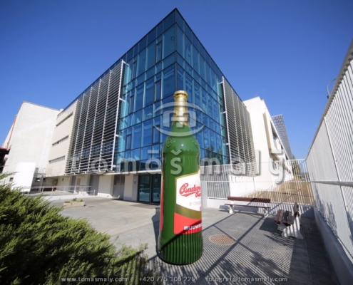 Pevné slunolamy pro novou lahvárnu Budweisser Budvar