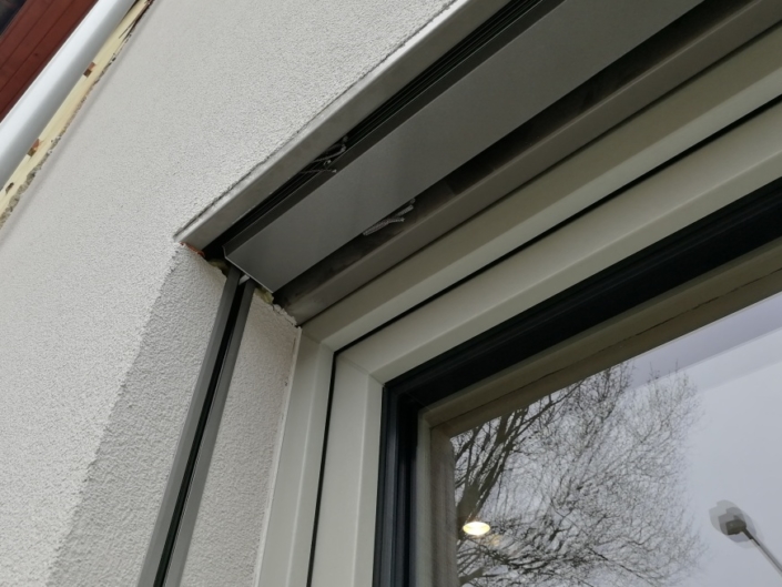 Aluminium facade box